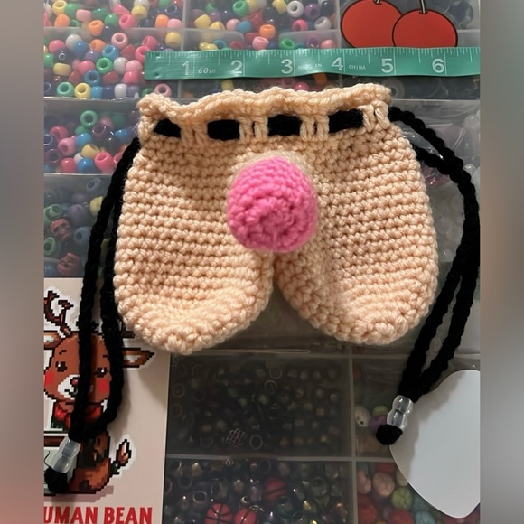 Crocheted 🐓 & Ball Bag ✨ - Picture 4 of 9